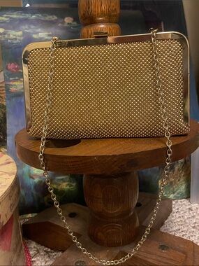 Jessica McClintock Gold Beaded Bag